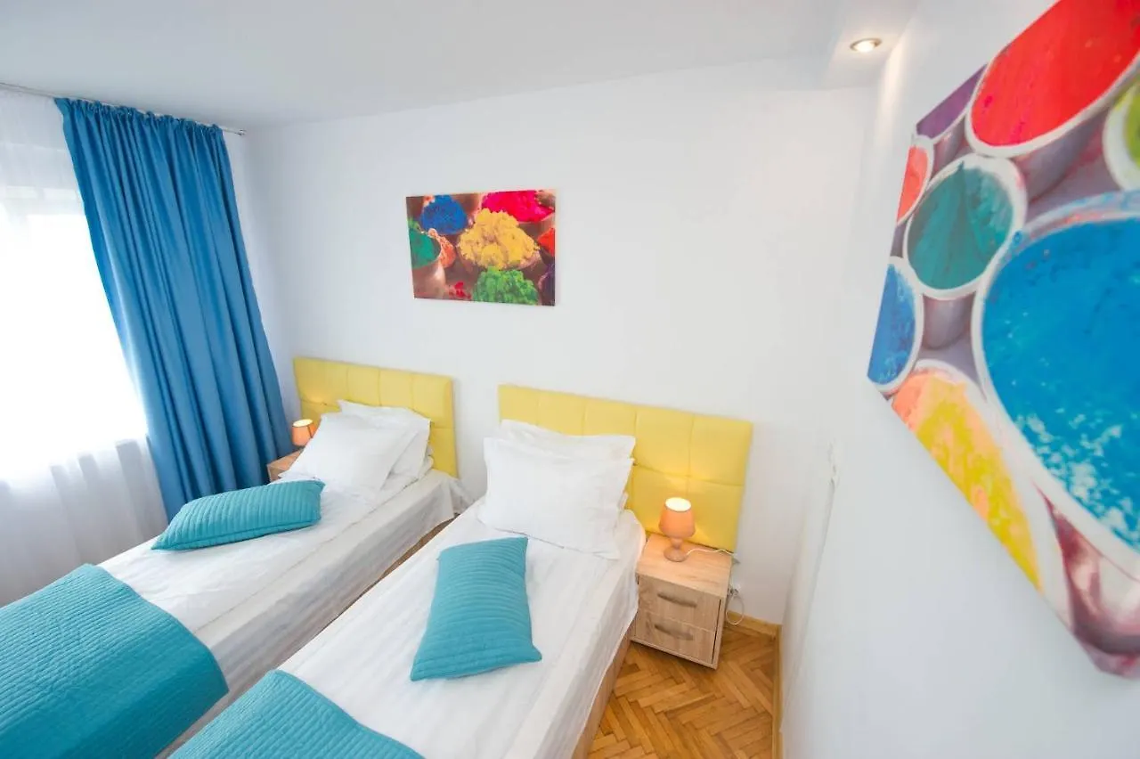 Colors Apartment Cismigiu Gardens Bukarest