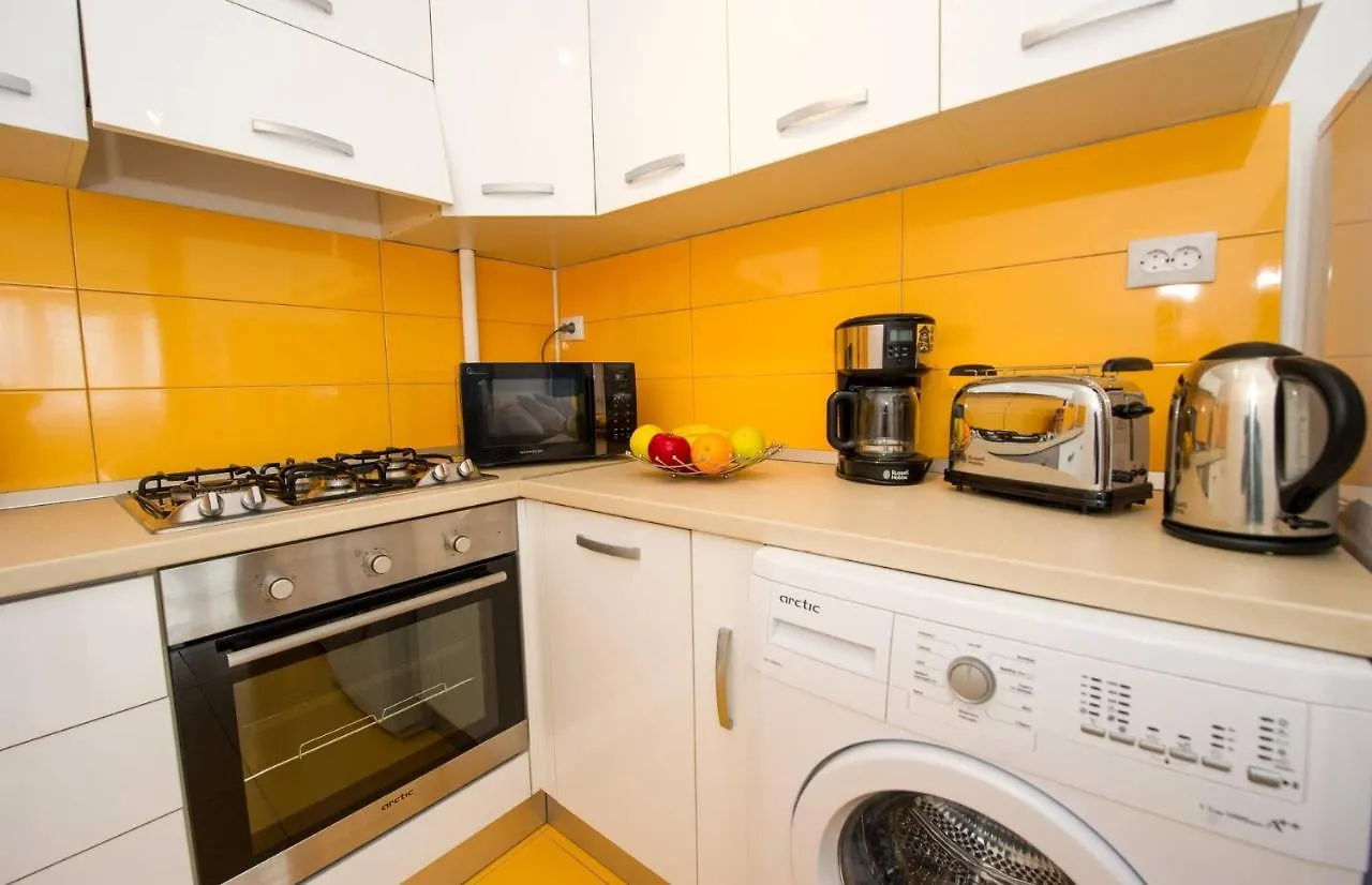 Colors Apartment Cismigiu Gardens Bukarest Rumänien